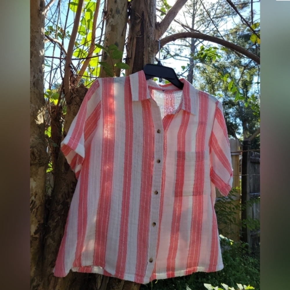 Beachy Striped Coral & White Button Top